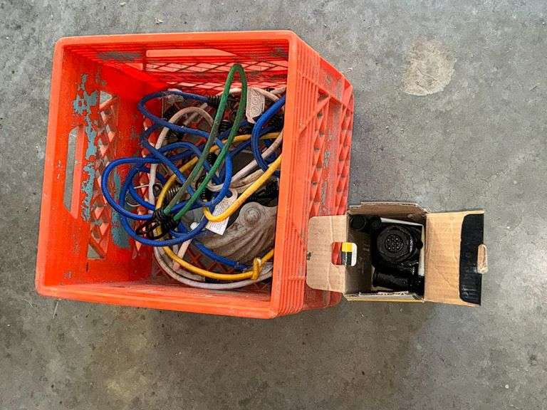 Black Jack 2 ton bottle jack image