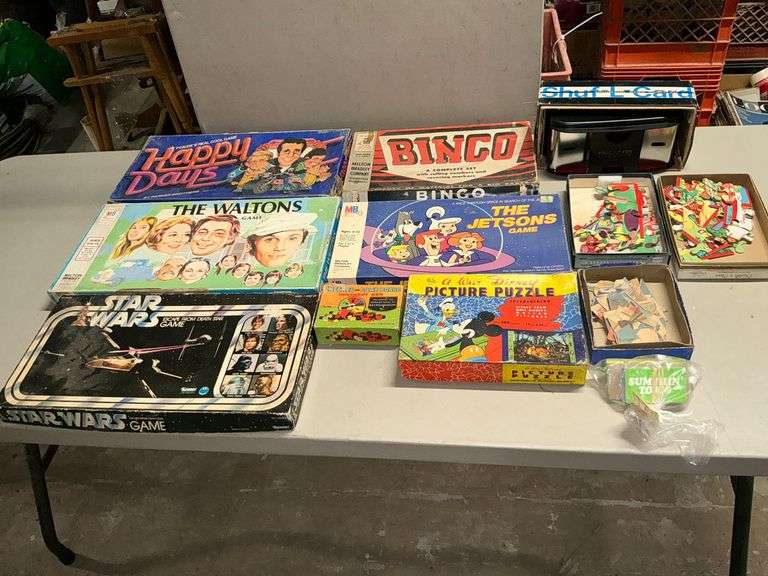 Assorted vintage board games image