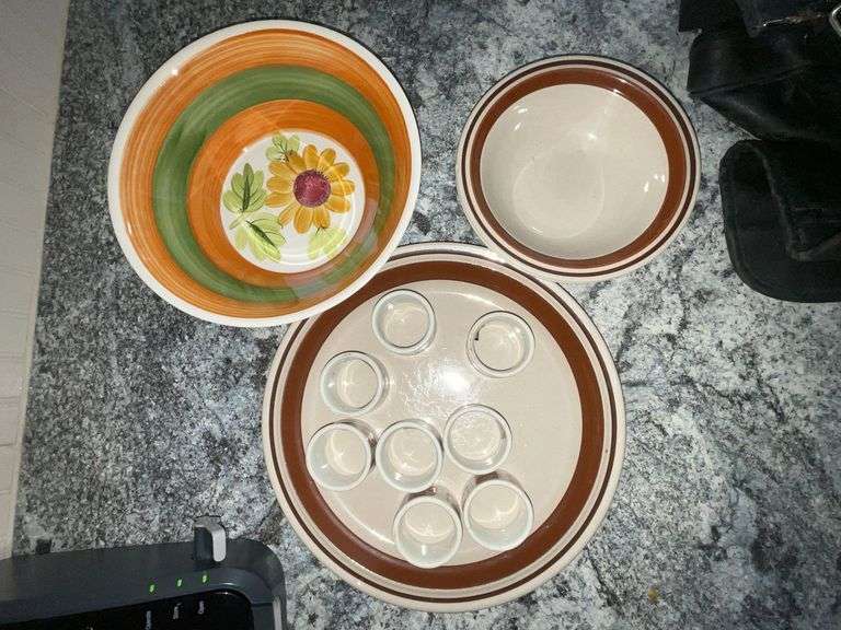 Chateau Stoneware 9 plates, 2 bowls (one bowl with chip) image