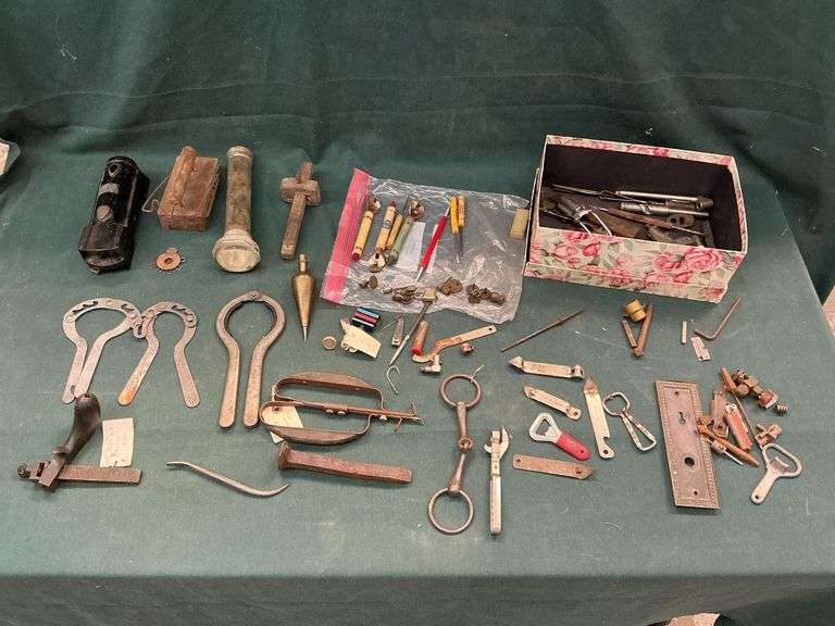 Advertising bottle openers, ignition tools, plumb bob image