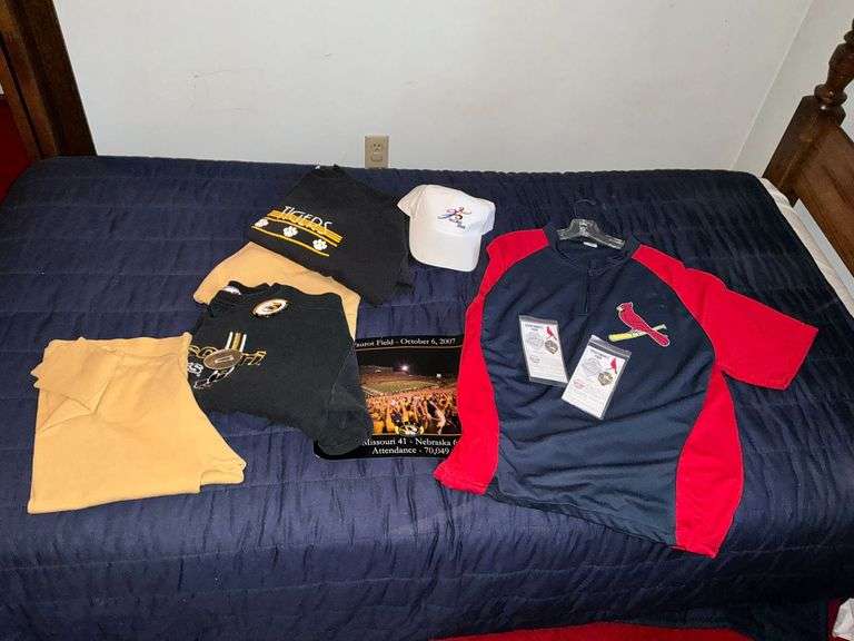 St. Louis Cardinal shirt, Beijing Olympic 2008 cap image