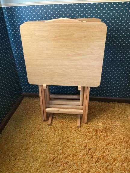 Set of 4 wooden TV trays with rack image