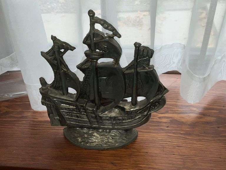 Cast iron ship TV lamp, needs cord, has been repaired image