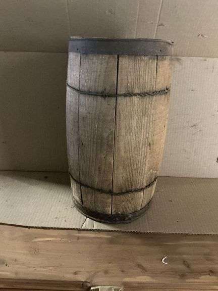 Wooden nail keg image