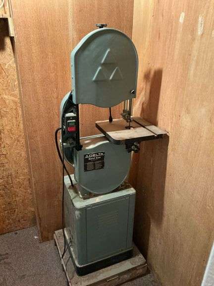 Delta band saw on stand image
