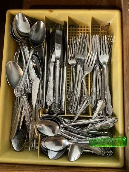 Assorted flatware image