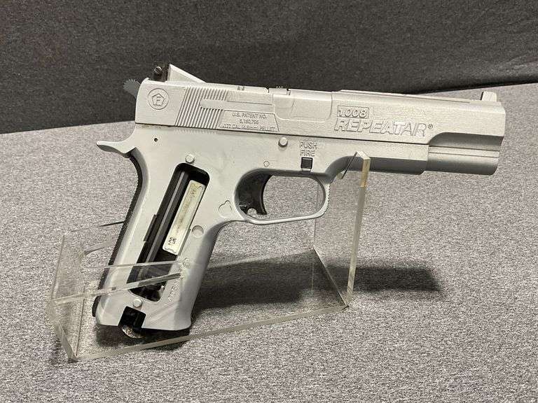 Crosman Repeatair 1008 C02 pistol .177 pellet gun image