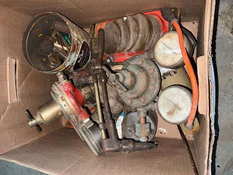 Torch gauges, padlocks & keys image