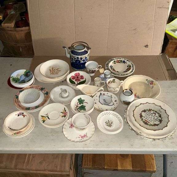 Assortment of china pieces, Homer Laughlin, Stetson, etc. image