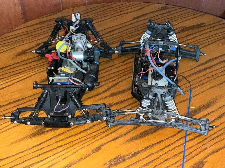 Pair of radio controlled car chassis, Traxxas and other, 20" L image