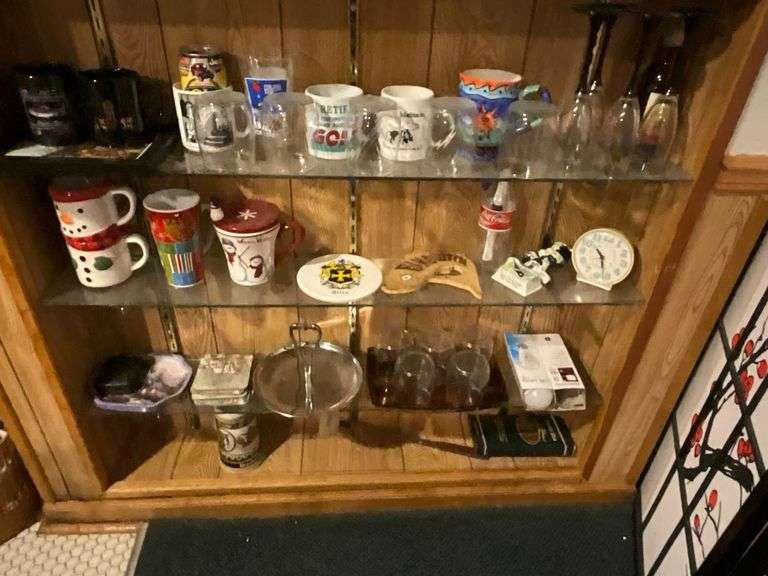 Budweiser stein, coffee mugs, wineglasses image