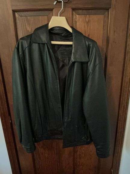 Roundtree & Yorke size L leather jacket image