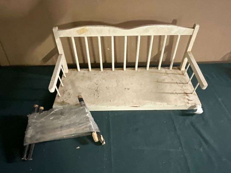 Children's bench, 28" L, need to  reattach legs image