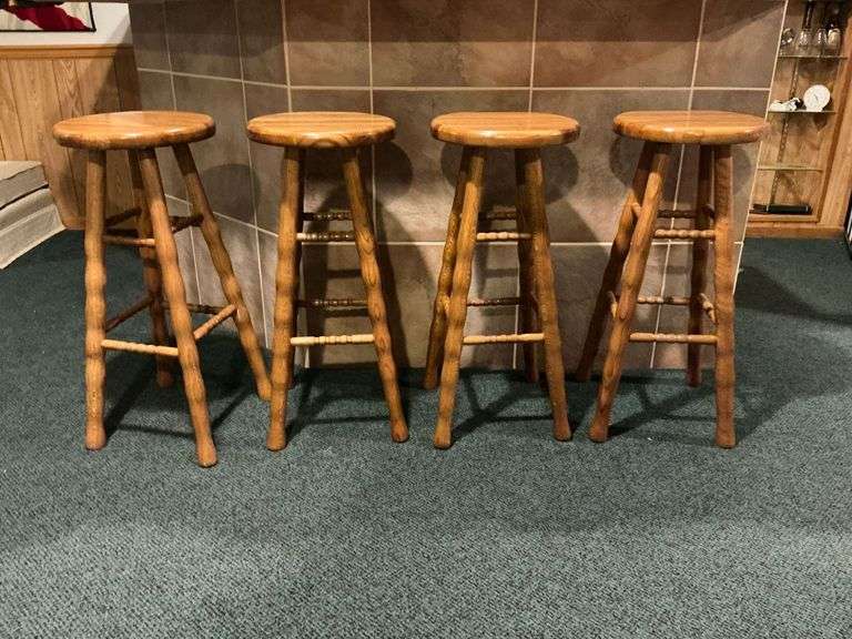 4 bar stools image