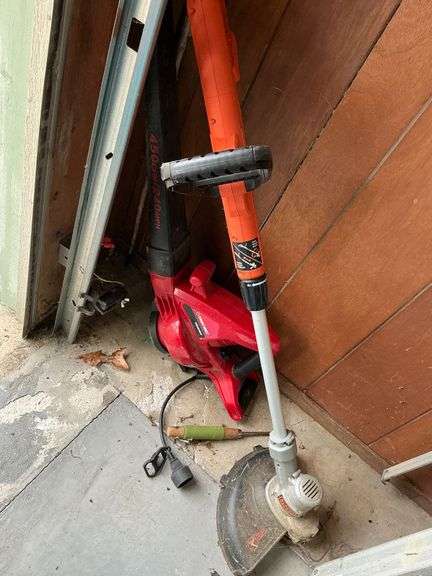 Troy-Bilt electric blower image