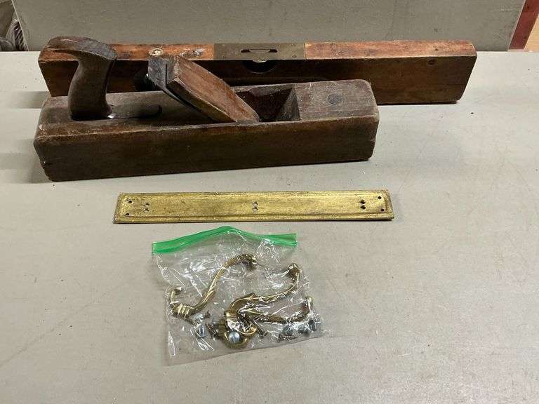 Stanley No. 00 wooden level image