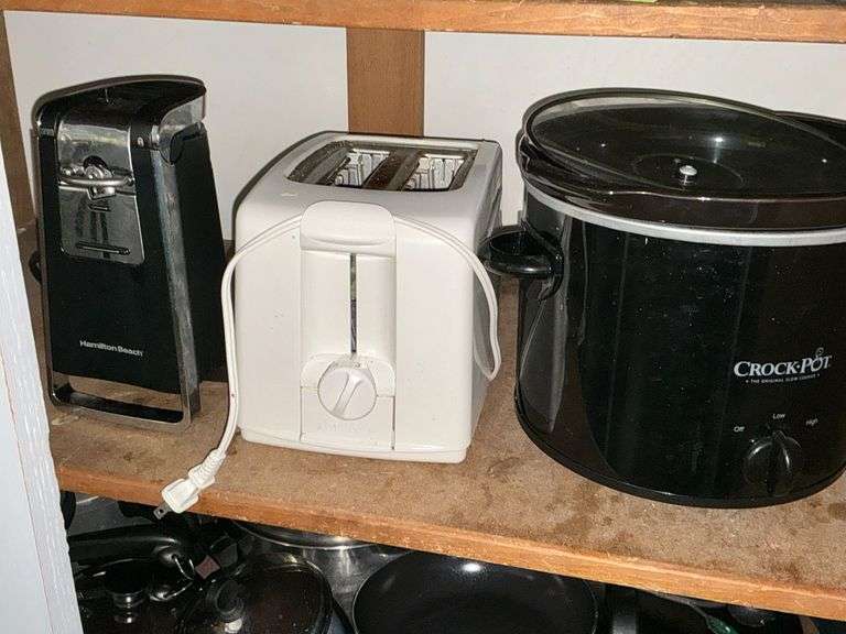 Small kitchen appliances image