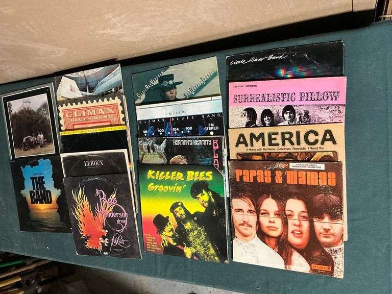 Vinyl record albums image