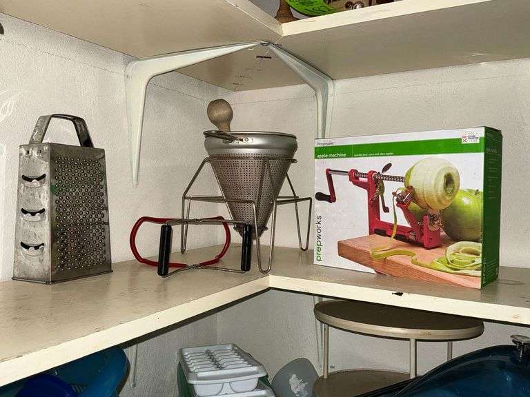 Prepworks apple machine, core, peel slice image