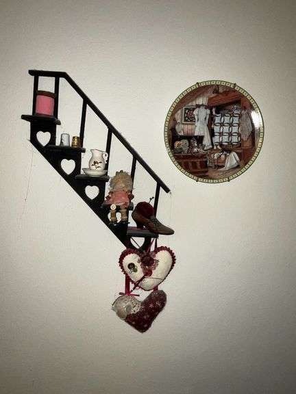 Metal thread holder, shelf, thimbles, etc. image