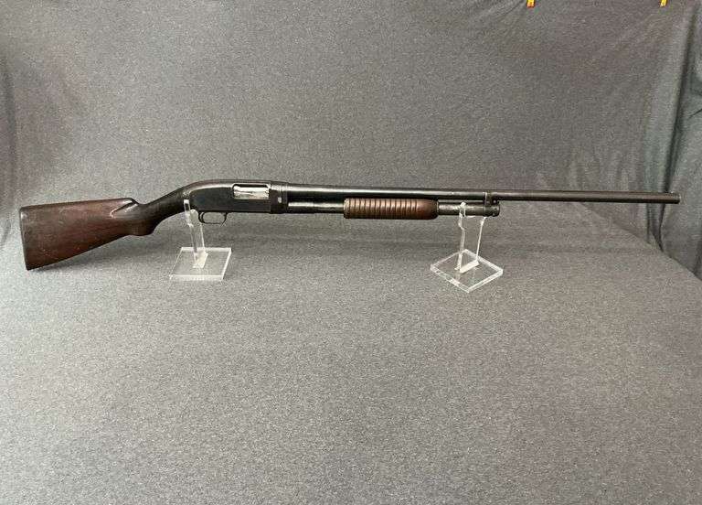 1929 Winchester Model 1912 shotgun image