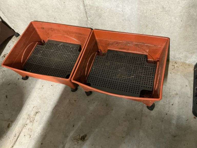 2 grow boxes on casters image