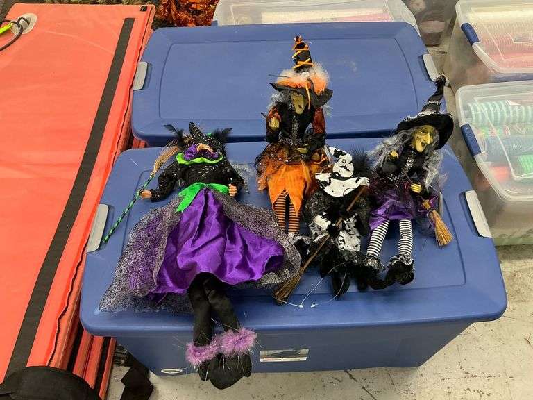 4 decorative witches image