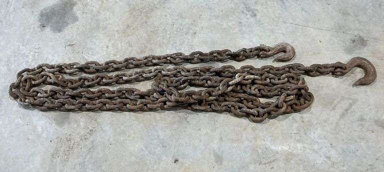 1/2" log chain, 18' image