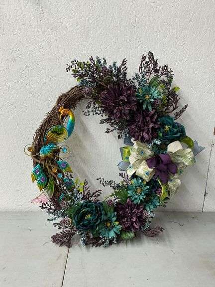 Peacock wreath image