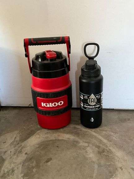 Igloo drink jug, Tal Ranger Pro 40 oz. water bottle image