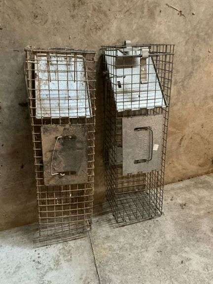 2 small animal live traps image