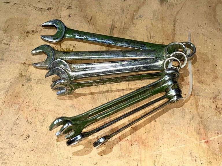 Pittsburgh combination wrenches up to 1 1/4". image