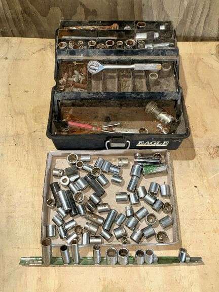 Assortment 3/8" drive sockets image