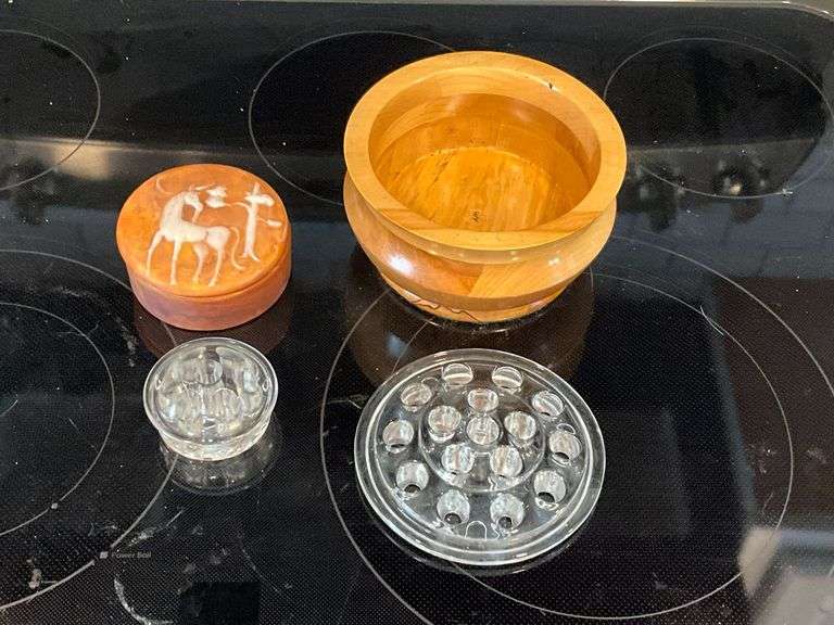 Wexfords birch bowl, glass frogs image