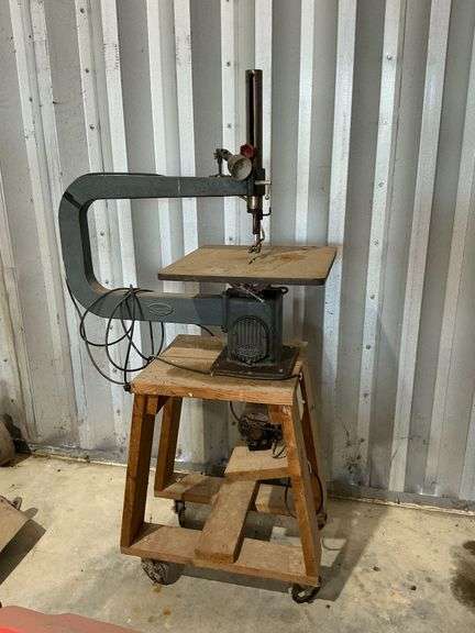 Boice metal cutting saw, 24" throat image