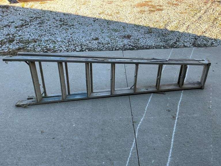 8' wooden step ladder. image