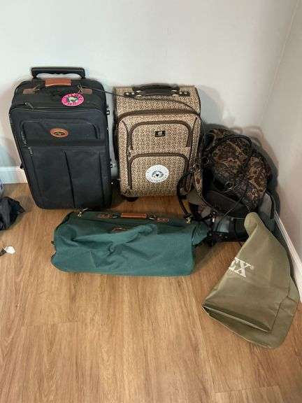 Luggage image