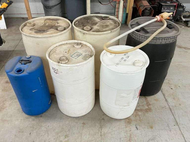 6 plastic barrels, up to 55-gallon image