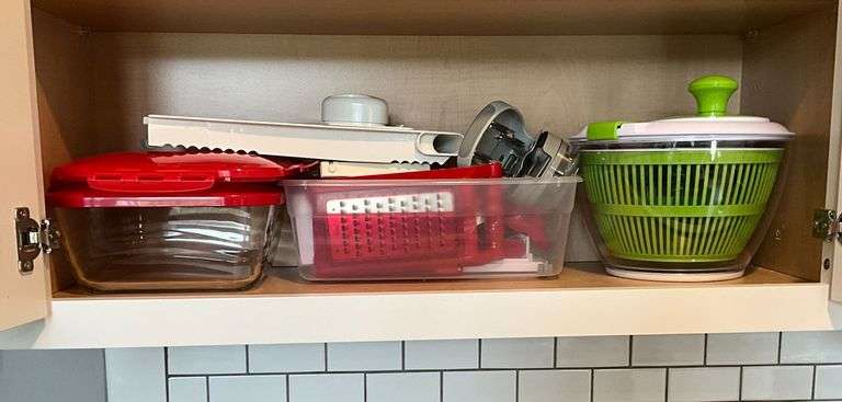 Pampered Chef mandolin, Cuisinart salad spinner image