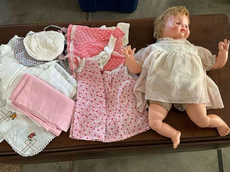 Vintage noddy eye baby doll, clothes, linens image