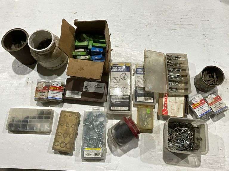 Hitch clips, lynch pins, O-rings, cotter keys, wire splices image