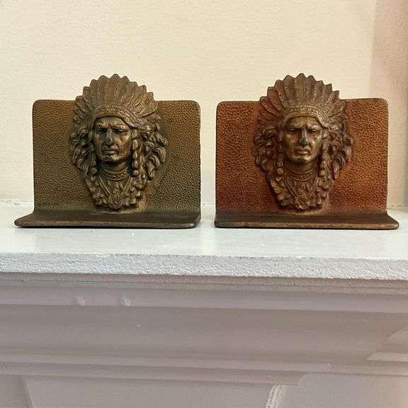 Pair of Indian head bookends image