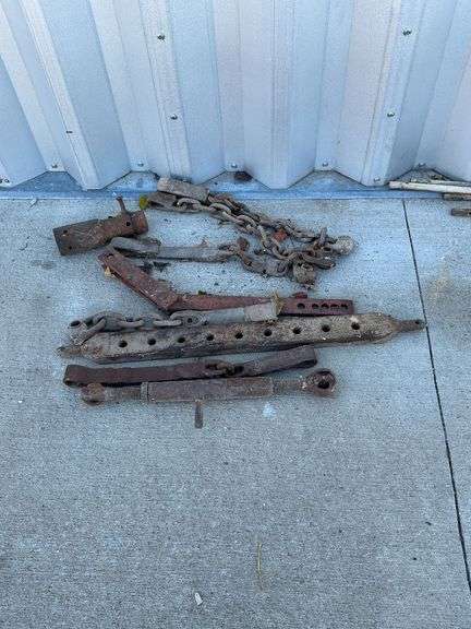 Category 2? Draw bar, top link, Category 2? Chain links, etc. image