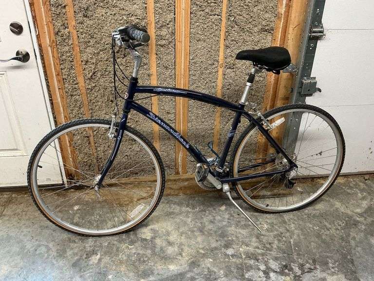 Diamond Back Crestview men's bike image