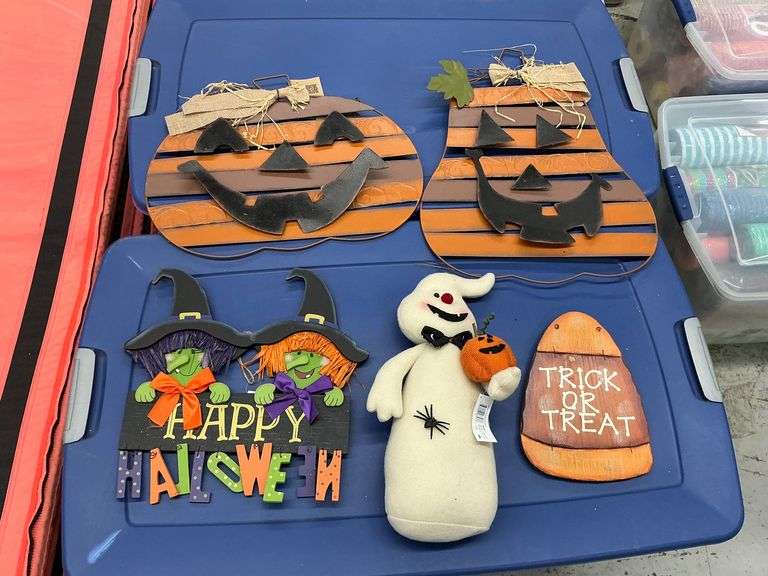 4 Halloween NEW decorations image