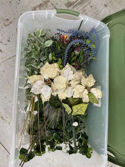 Greenery florals and white/gold poinsettias in tote image