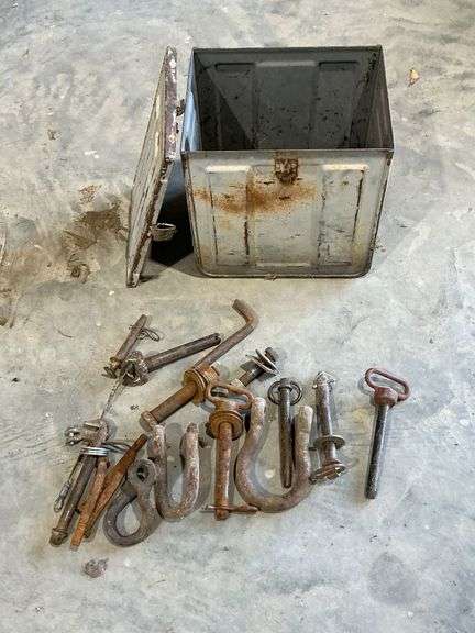Hitch pins and clevises in ammo cans image
