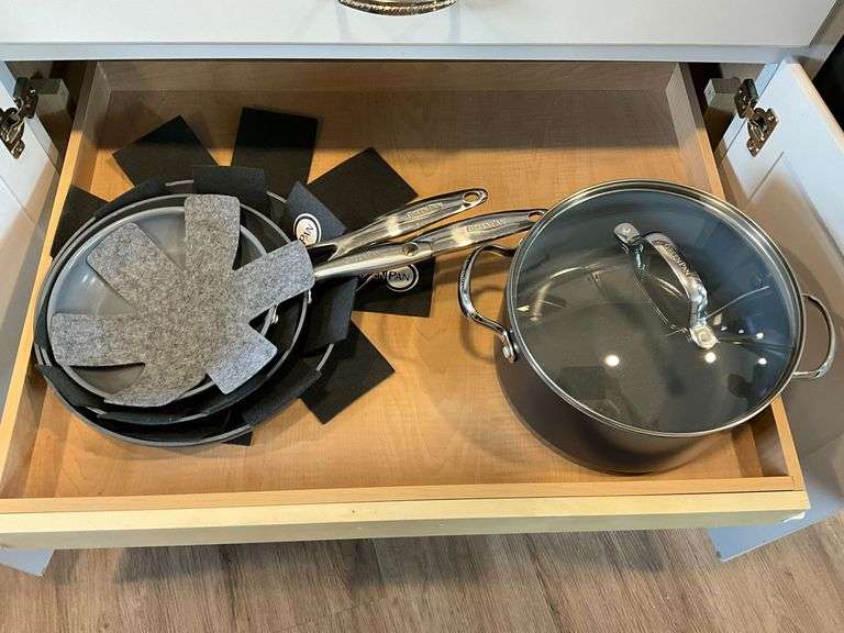 Green Pan skillets, stock pot, felt protectors. image