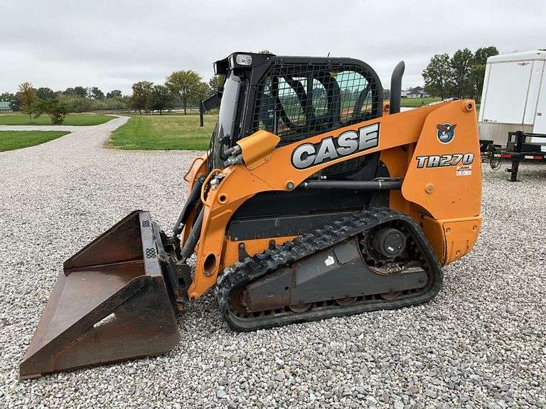 2017? Case TR270 skid steer with 77" W bucket image