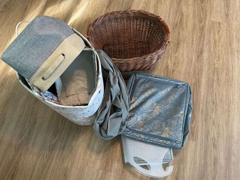 Baskets and storage  containers image